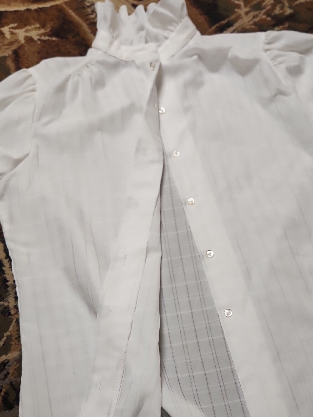 Vintage Ruffled High-Neck White Button-Down Blouse - Picture 11 of 12